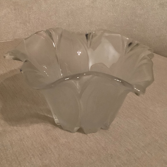 Glass Container - Picture 2 of 4